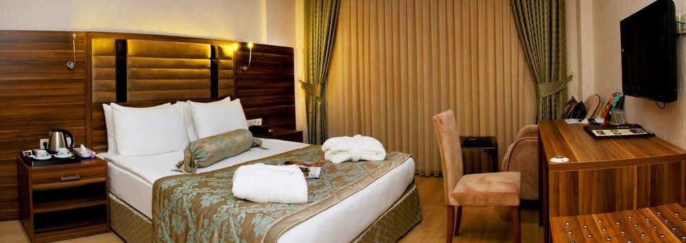 Adanava Hotel Buitenkant foto